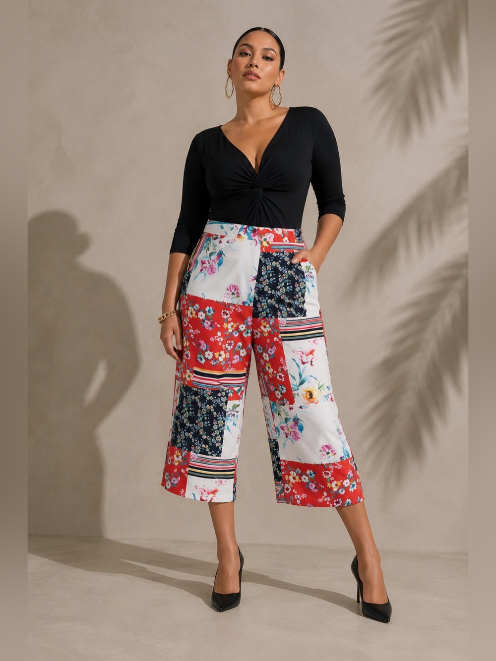🌺 NWT! Mixed Print Floral Cropped Wide Leg Pant
